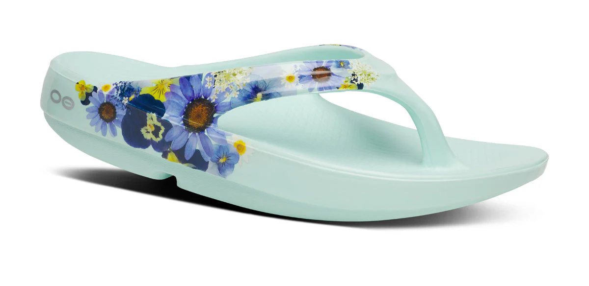 WOMEN'S OOFOS OOLALA LIMITED SANDAL | MINT BLOSSOM - Image 3