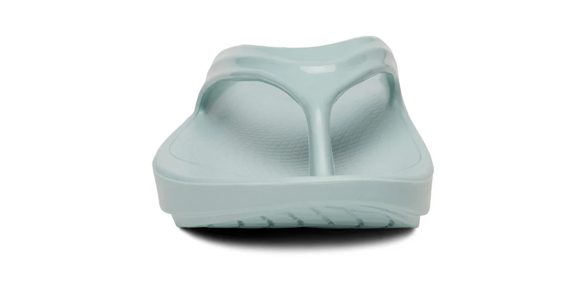 WOMEN'S OOFOS OOLALA SANDAL | MIST - Image 6