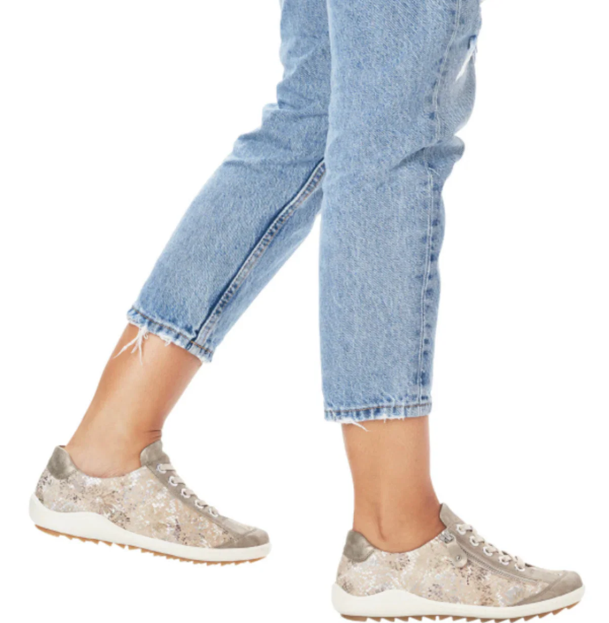 WOMEN'S REMONTE LIV 02 ZIP SNEAKER | PERLE / BEIGE-METALLIC - Image 2