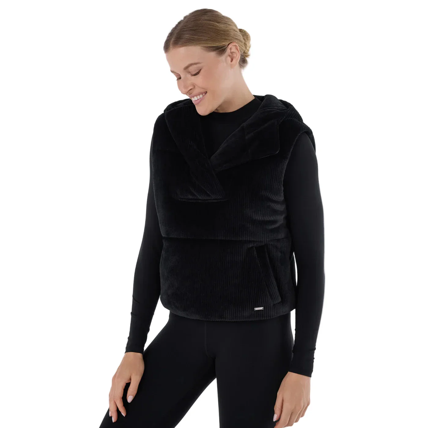 WOMEN'S TAVI RIBBED VELOUR PUFFER VEST | EBONY - Image 6