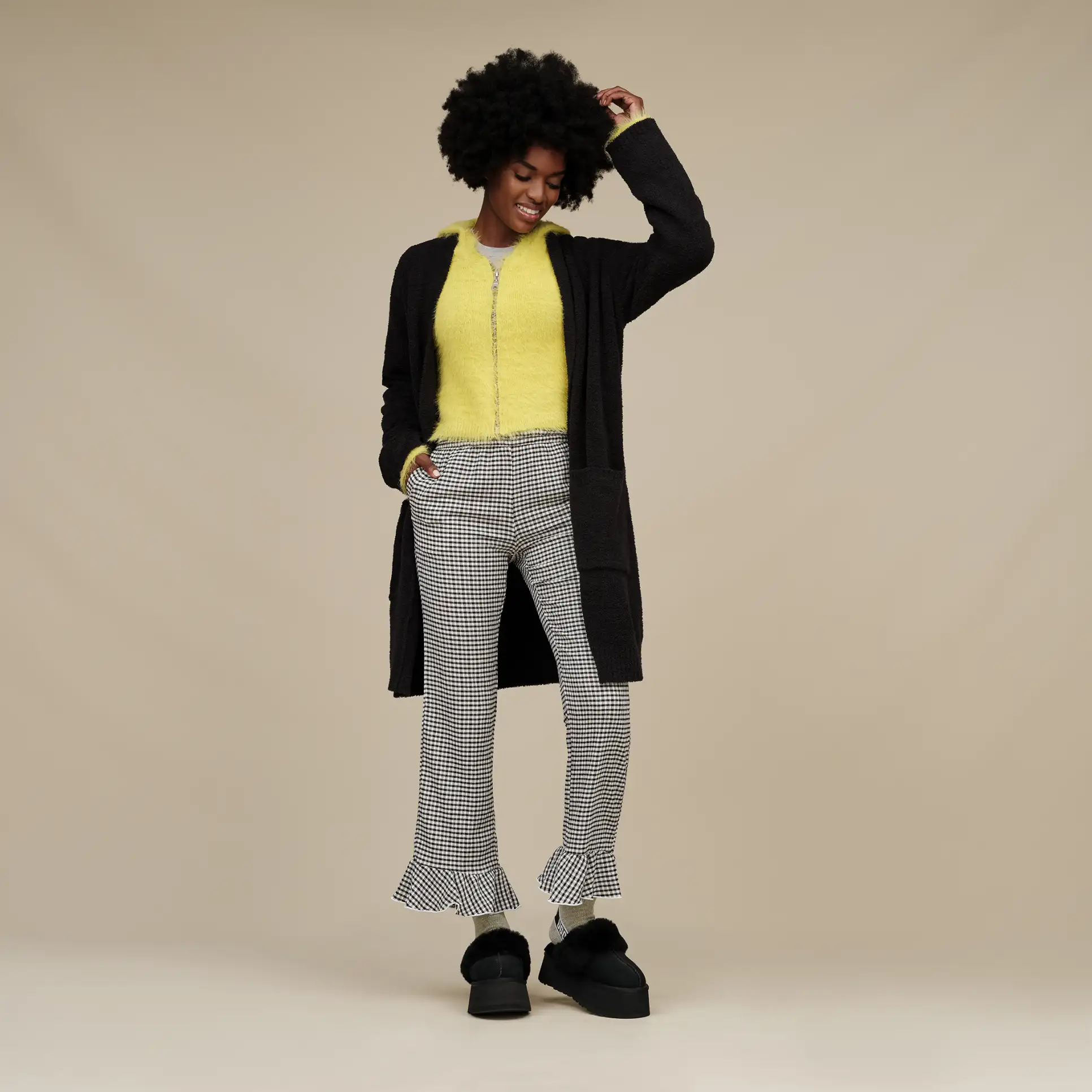 WOMEN'S UGG FUNKETTE | BLACK - Image 2