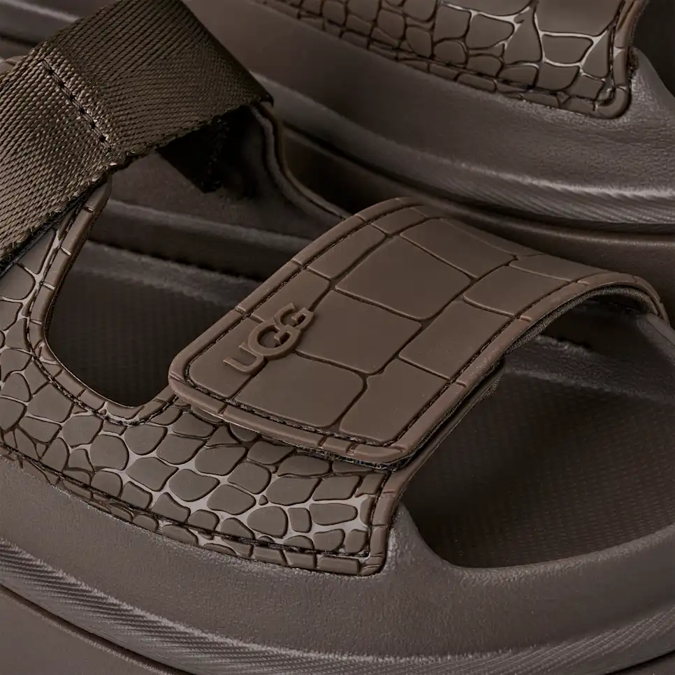 WOMEN'S UGG GOLDENGLOW EMBOSSED SANDAL | DENSE SMOKE - Image 7
