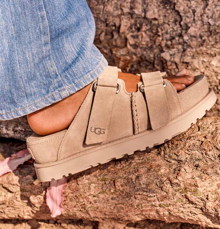 WOMEN'S UGG GOLDENSTAR HI SLIDE SANDAL | SAND - Image 2