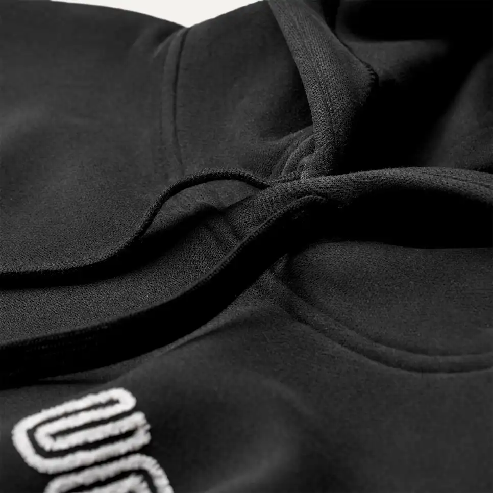 WOMEN'S UGG LOGO HOODIE | BLACK - Image 3