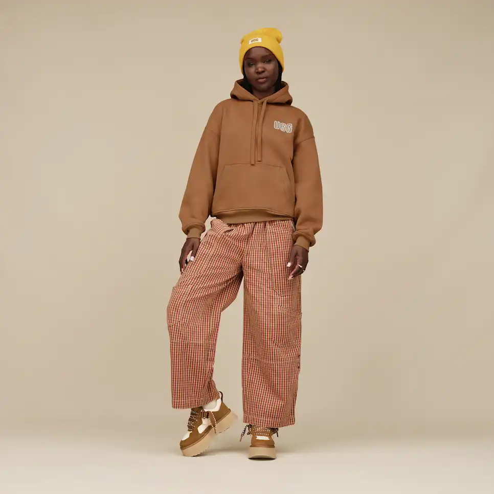 WOMEN'S UGG LOGO HOODIE | CHESTNUT - Image 5