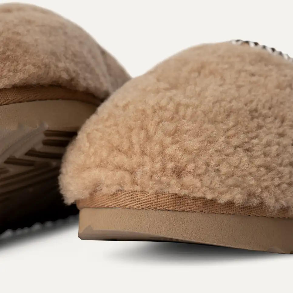 WOMEN'S UGG TASMAN MAXI CURLY | CHESTNUT - Image 5