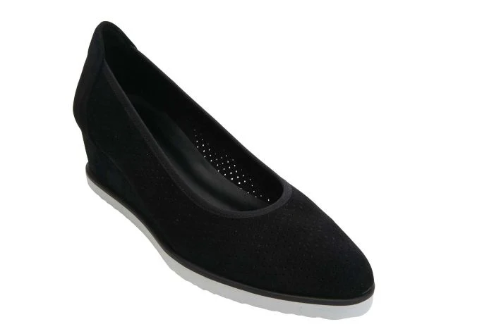WOMEN'S VANELI DALIAN | BLACK PERF SUEDE - Image 3