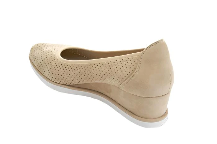 WOMEN'S VANELI DALIAN | NUDE SUEDE - Image 4